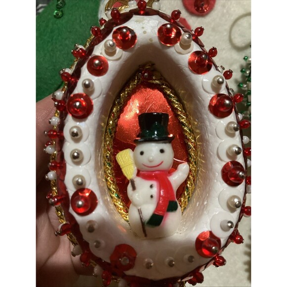 OVAL Push Pin 5 Christmas Ornaments Snowman Diorama Beautiful Beaded Sequined - Picture 6 of 16